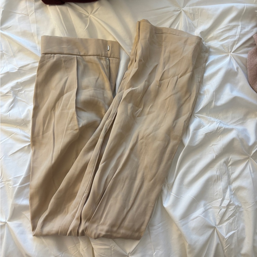 NWOT forever 21 tan trousers